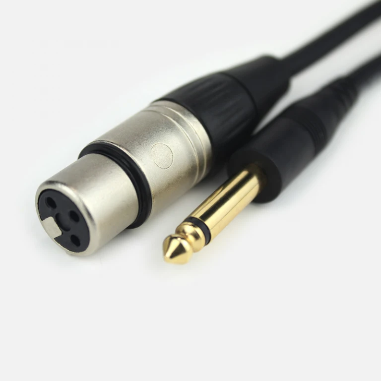 Cablu audio pentru microfon cu conectori XLR mama - Jack 6.5 tata de 15 M