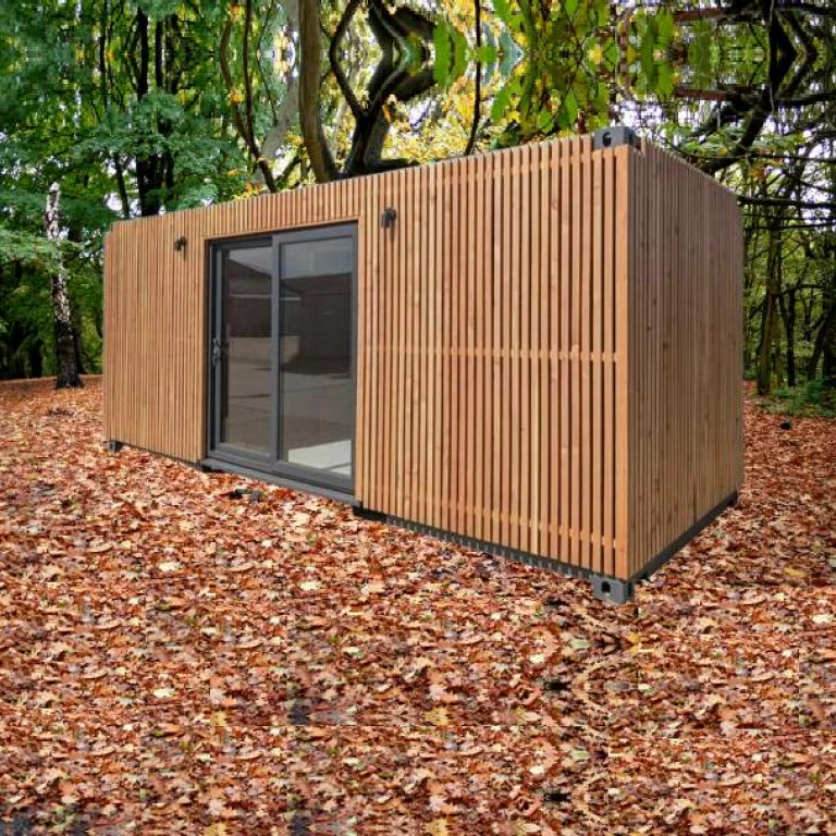 Container tinyhouse 18m2 pentru locuit sau birou monobloc 6x3x3m cu 2 ferestre și o ușă dublă